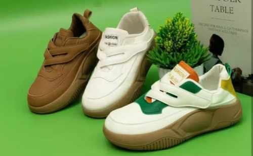 Sneaker wanita casual bahan PU import 