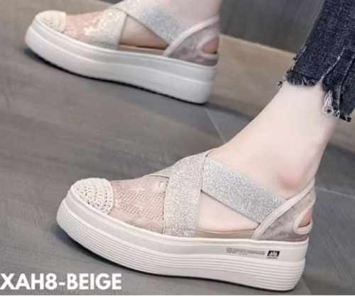Wedges wanita TOE motif sparkling bahan brokat karet import